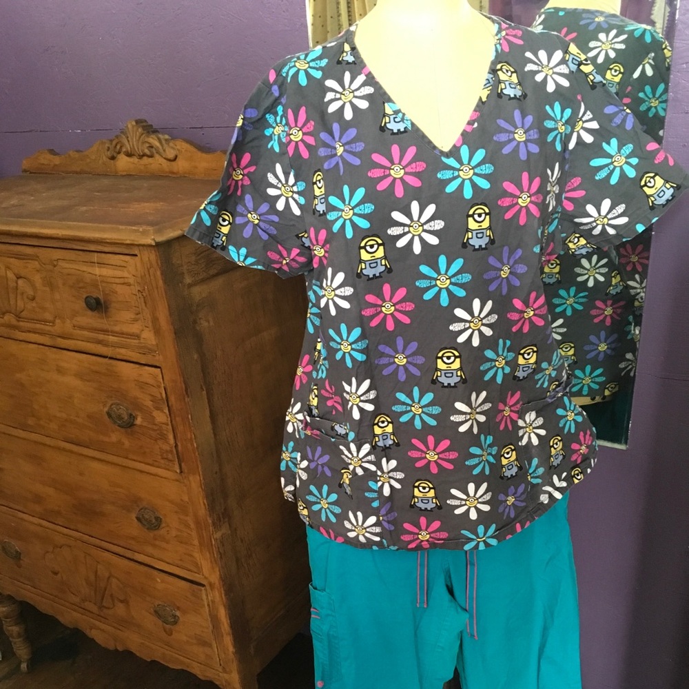 Minions Scrub Top with Free Pants